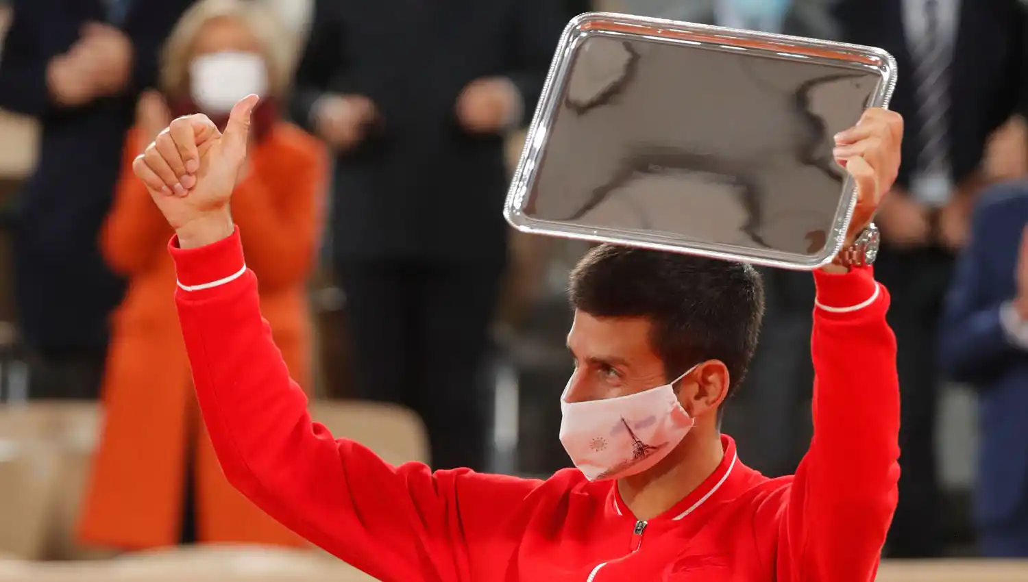 SUPERADO. Por tercera vez, Djokovic perdió ante Nadal en Roland Garros. 