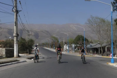Fin de semana largo en Tafí del Valle: turistas sí, propietarios de casas no