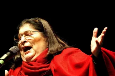 Un conversatorio y canciones en homenaje a la Negra Sosa