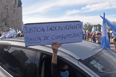 El Monumento a la Bandera fue el simbólico epicentro del banderazo en Rosario