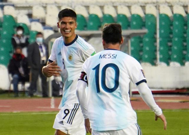 Con un gol del "Tucu" Correa, Argentina festejÃ³ ante Bolivia en La Paz - LA GACETA TucumÃ¡n