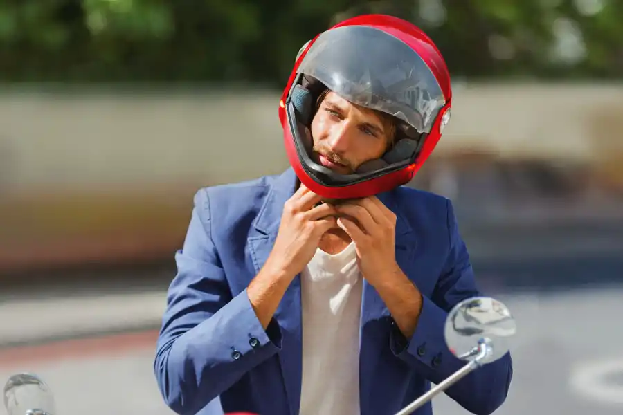 La Caja potencia su seguro de moto