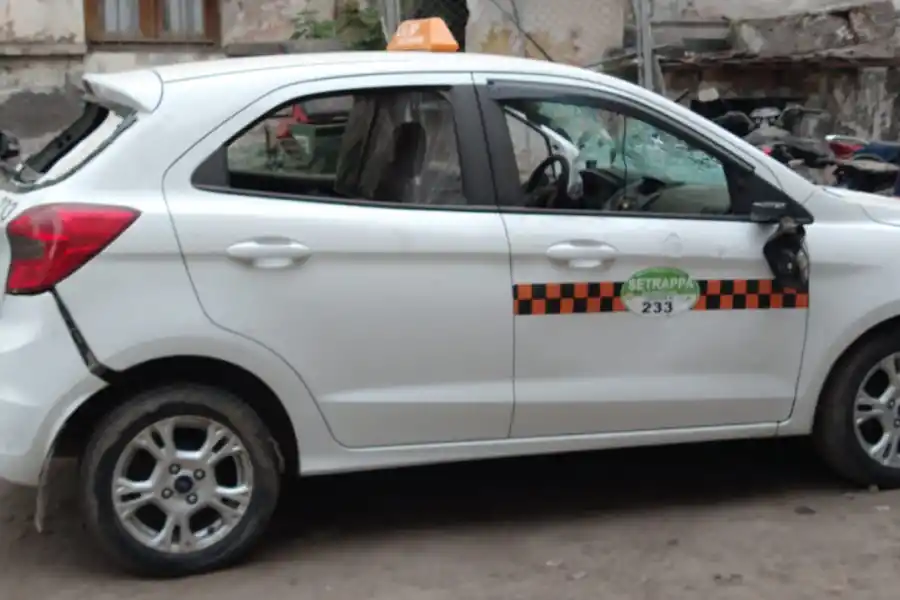 Ordenaron pericias en un taxi por un presunto ataque del clan Toro