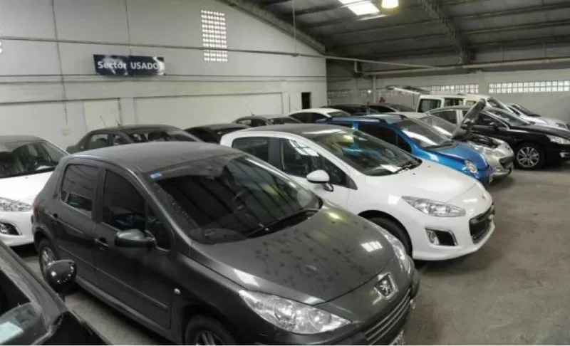 Invertir en vehículos: empresarios tucumanos afirman que creció la compra de usados como resguardo
