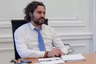 Alberto y Cristina van a seguir; los funcionarios estamos de paso, dijo Cafiero