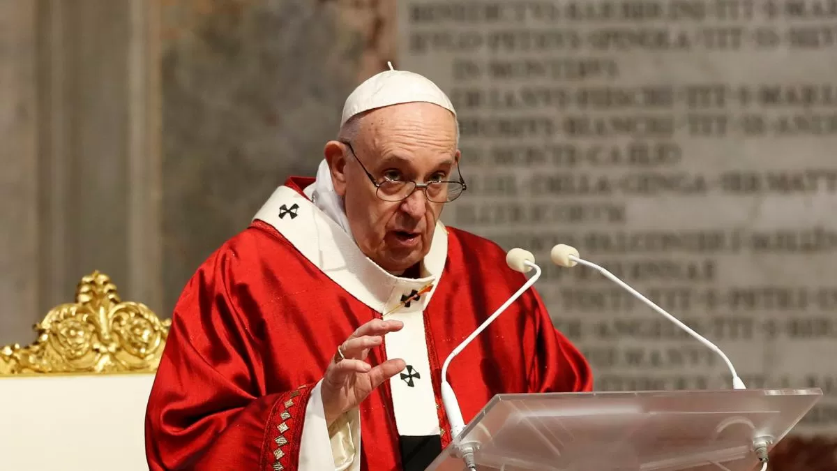 El Papa Francisco convocó a las religiones a no resignarse nunca a la guerra