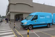 Llevaron los testeos sorpresa para buscar casos de covid-19 en el shopping El Portal