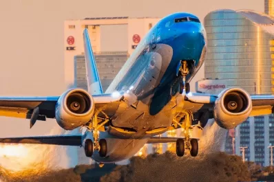 Aerolíneas vuelve a hacer el tramo más largo en la historia de la compañía para traer vacunas