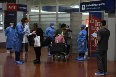 Cómo ingresar a Tucumán en avión o en auto y qué pasará con los viajes en ómnibus