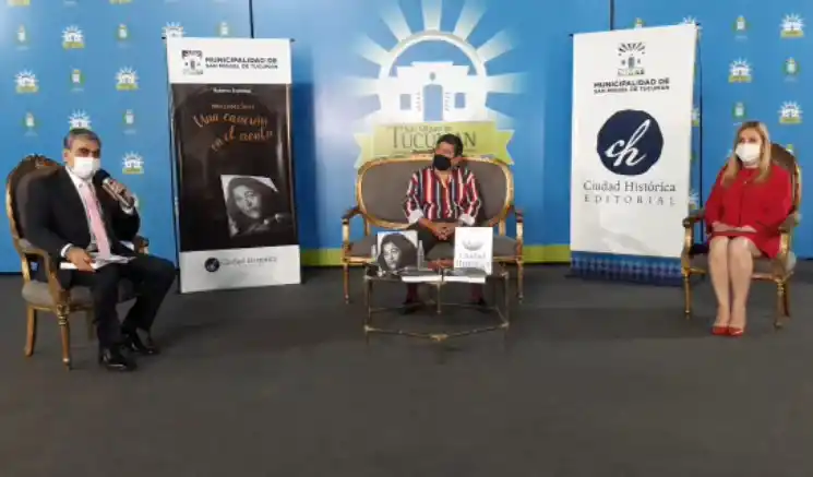 Presentaron el libro “Mercedes Sosa, una canción en el viento”