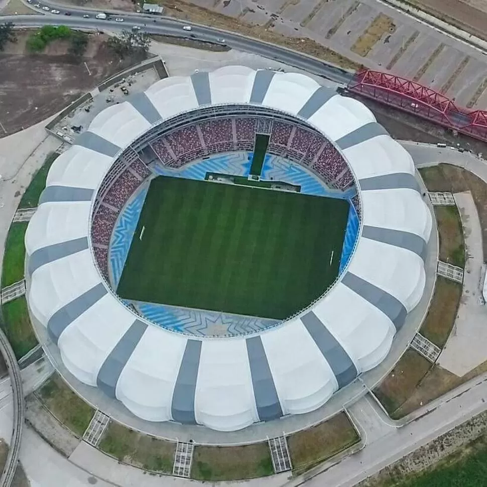 MAGNÍFICO. Conmebol destacó que pocos estadios en Sudamérica reúnen las condiciones del “Madre de Ciudades”. 