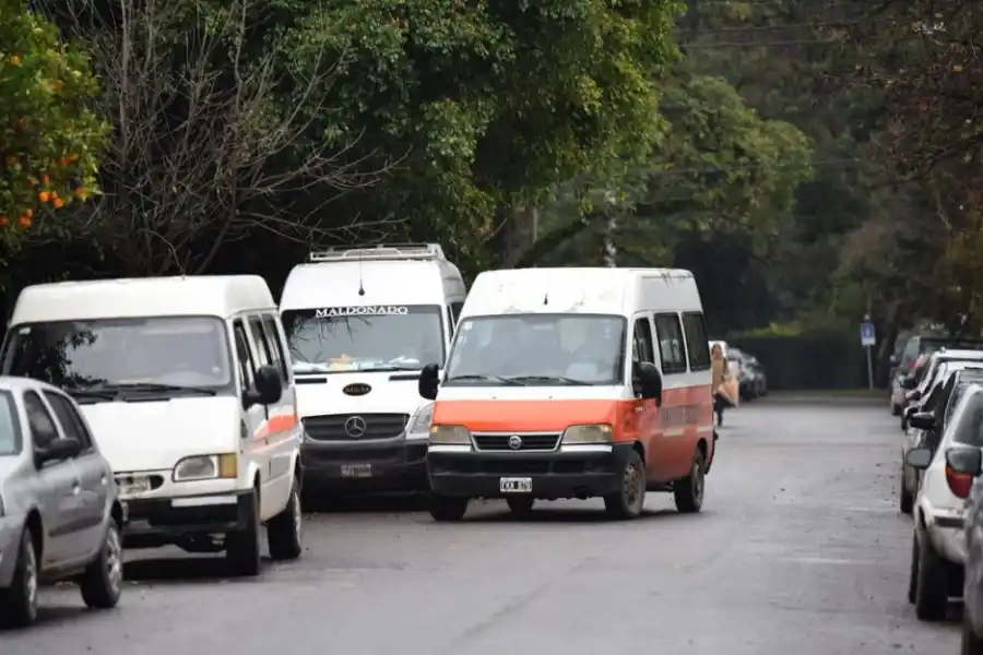 Transportes escolares: pese a la presencialidad plena, la situación del sector es compleja