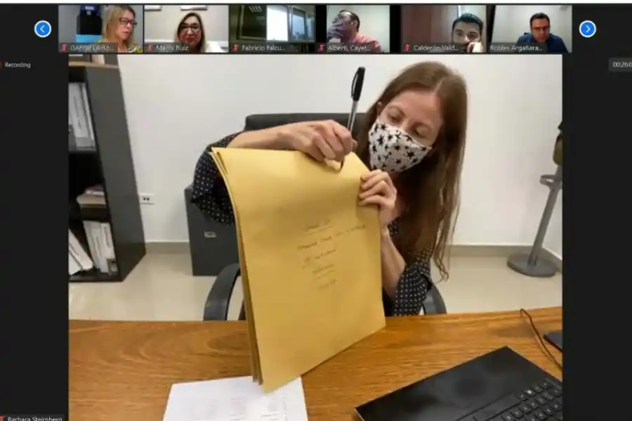 La secretaria, Sofía Nacul.