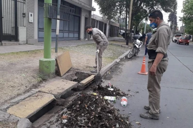 Desagües pluviales: se están construyendo en avenida Independencia y calle Bernabé Aráoz