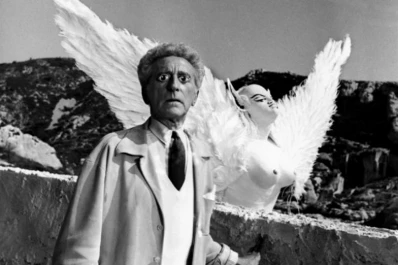 Martes con acento francés: Cocteau-Piaf, el artista total y “El gorrión de París”