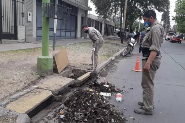 Desagües pluviales: se están construyendo en avenida Independencia y calle Bernabé Aráoz