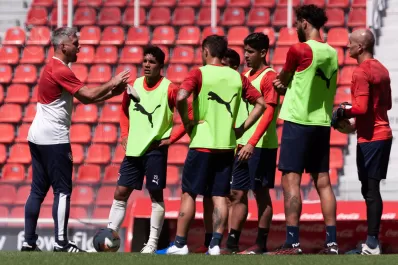 ¿Pusineri en la cuerda floja? El DT asegura que llega muy tranquilo al cruce con Atlético