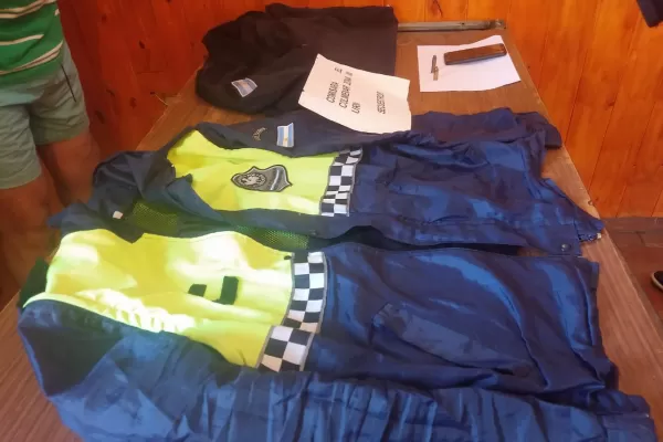 Atraparon a Cumbia en un allanamiento en El Colmenar y secuestraron uniformes policiales