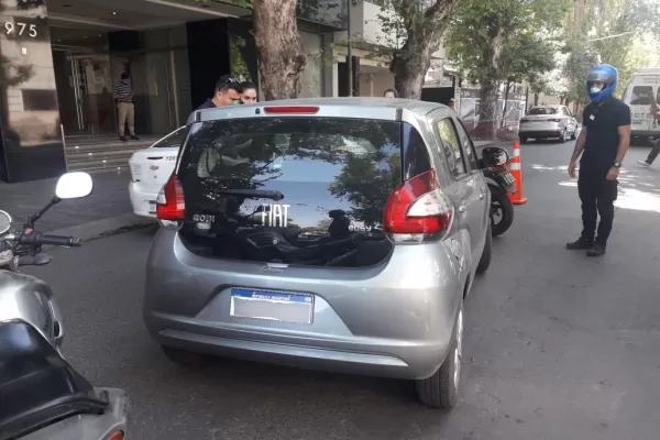 Polémica por Uber en Tucumán: municipales secuestran un auto particular que transportaba pasajeros