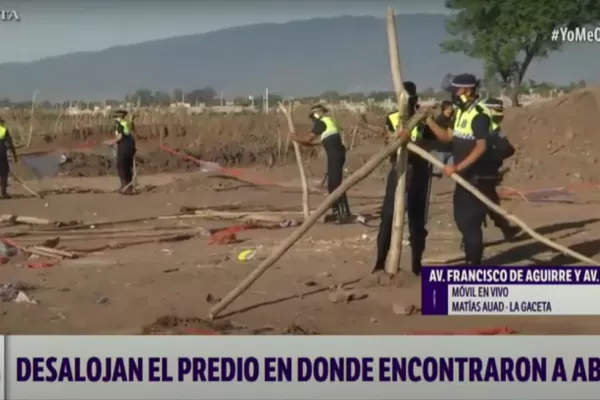 Se concreta el desalojo del predio donde fue hallada Abigail Riquel