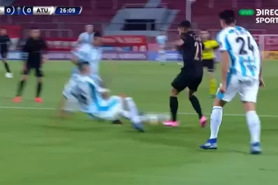 Una decisión que perjudicó a Atlético ante Independiente ¿Fue penal?