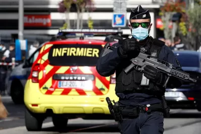 Decapitaron a una mujer en un ataque terrorista dentro de una iglesia de Francia