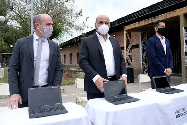 El Gobierno provincial continúa con la entrega de netbooks enviadas por la Nación