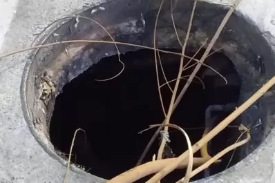 ¡Cuidado! Tapa robada en Marco Avellaneda y Córdoba