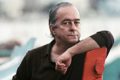 Homenaje a Vinicius de Moraes: se cumplieron 107 años de su nacimiento