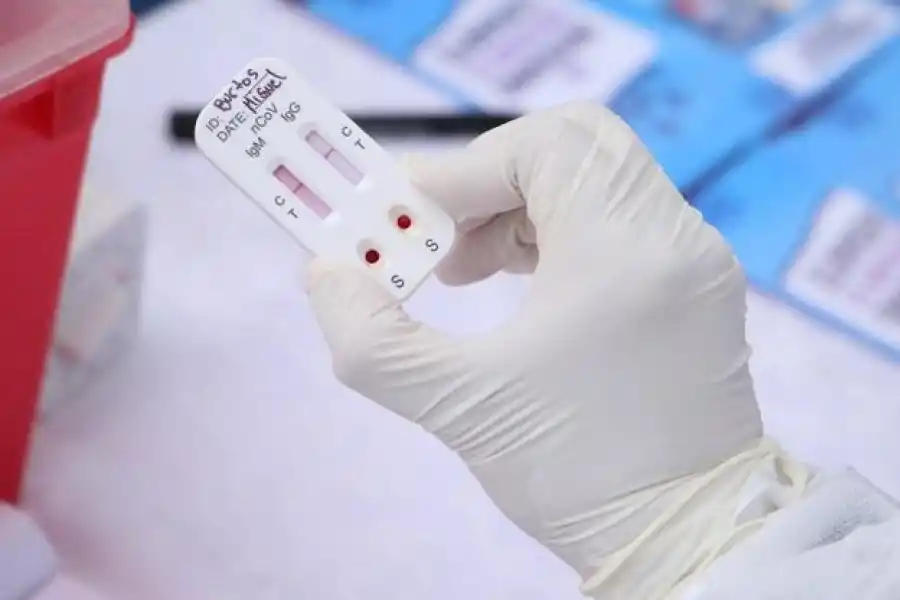 El Colegio de Bioquímicos denunció hisopados fuera de protocolo en Tucumán