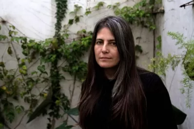 Entrevista a Selva Almada: “En la poesía hay una hondura que nunca he encontrado en la narrativa”