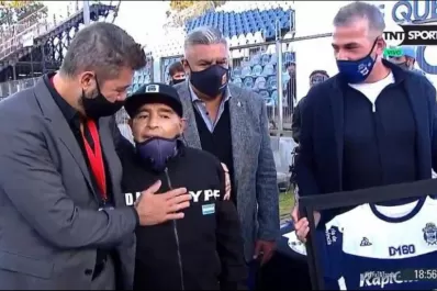 Este fútbol nuestro atado con alambre
