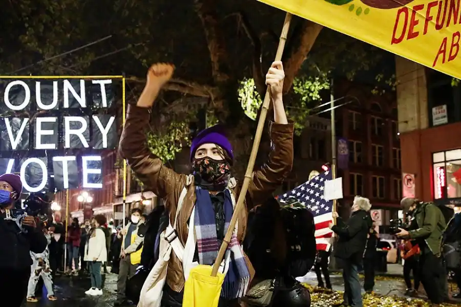 Elecciones en EEUU: Biden, más cerca de la Casa Blanca