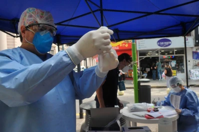 Tucumán sumó dos nuevas muertes por coronavirus y registró 135 casos