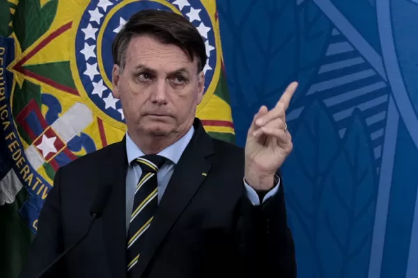Bolsonaro apuntó nuevamente contra la prensa: váyanse a la p...