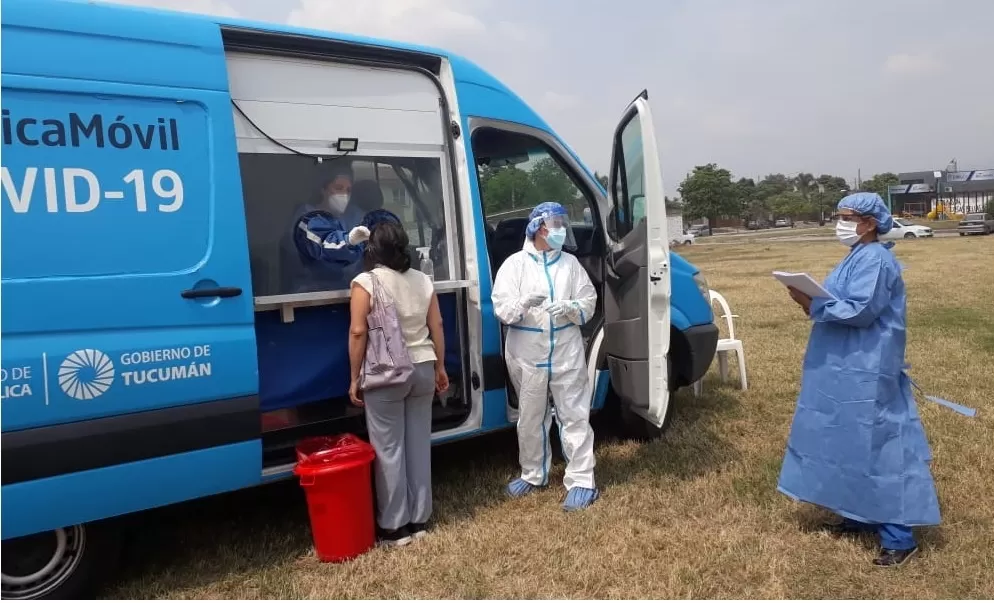 LOMAS DE TAFÍ. Los agentes sanitarios estarán en ese barrio hasta el jueves.