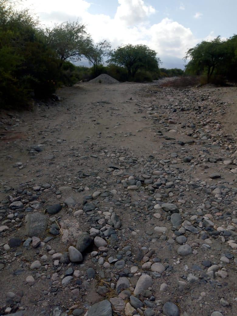 Quejas en Amaicha del Valle por una obra inconclusa: las calles quedaron destruidas