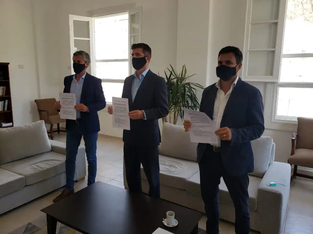 TURISMO. Giobellina (centro), junto con sus pares de Salta y Jujuy. FOTO ENTE TUCUMÁN TURISMO. 