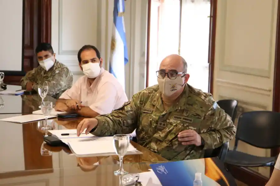 ACTIVIDAD OFICIAL. Fuerzas federales también participaron de la reunión con la ministra Chahla. Foto: Prensa Siprosa