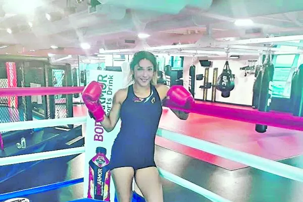 Desde el boxeo, las mujeres noquean prejuicios