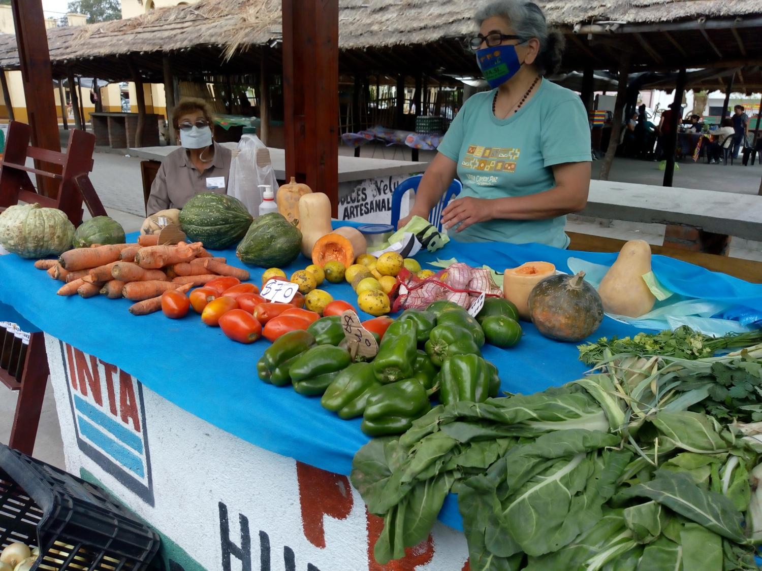 FERIA DE SIMOCA. Venta de verduras / Foto: Prensa Municipal