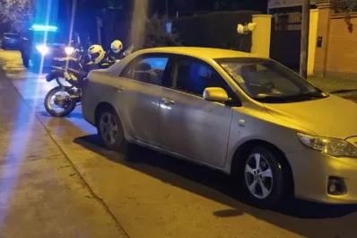 Desalojan una fiesta en una casa de Yerba Buena: secuestraron cuatro autos