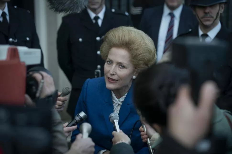 DAMA DE HIERRO. Gillian Anderson, transformadísima en Margaret Thatcher, sostendrá el esperado duelo actoral con Olivia Colman como Isabel II. 