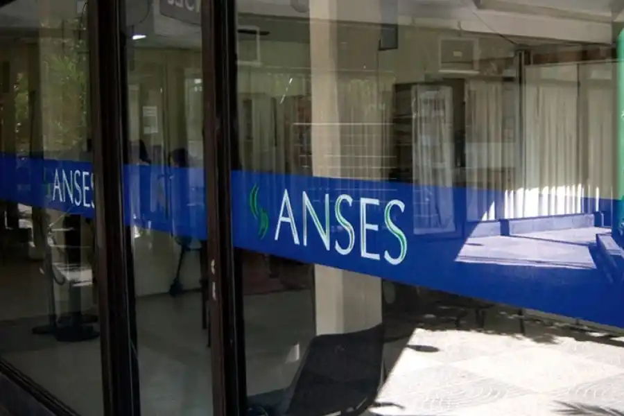 Preparan un bono para los jubilados y una suba para la Asignación Universal por Hijo