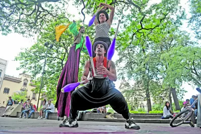 Encuentro: el circo es virtual por cuatro días