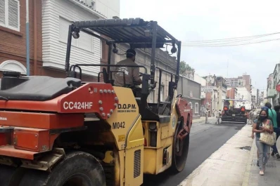 Obras viales: concluyó la repavimentación en calle Córdoba al 200