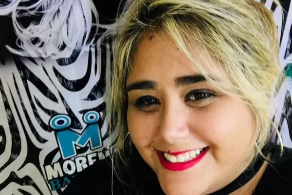 Una joven nacida en Alberdi busca a su familia biológica hace 10 años: conocer me ayudará a sanar