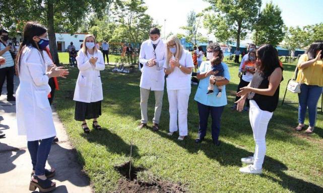 PlantarÃ¡n un Ã¡rbol por cada nacido prematuro en Monteros - LA GACETA TucumÃ¡n