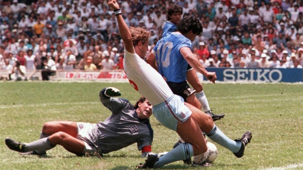 EL MEJOR DE LA HISTORIA. El segundo gol a los ingleses fue la obra maestra de Maradona. 