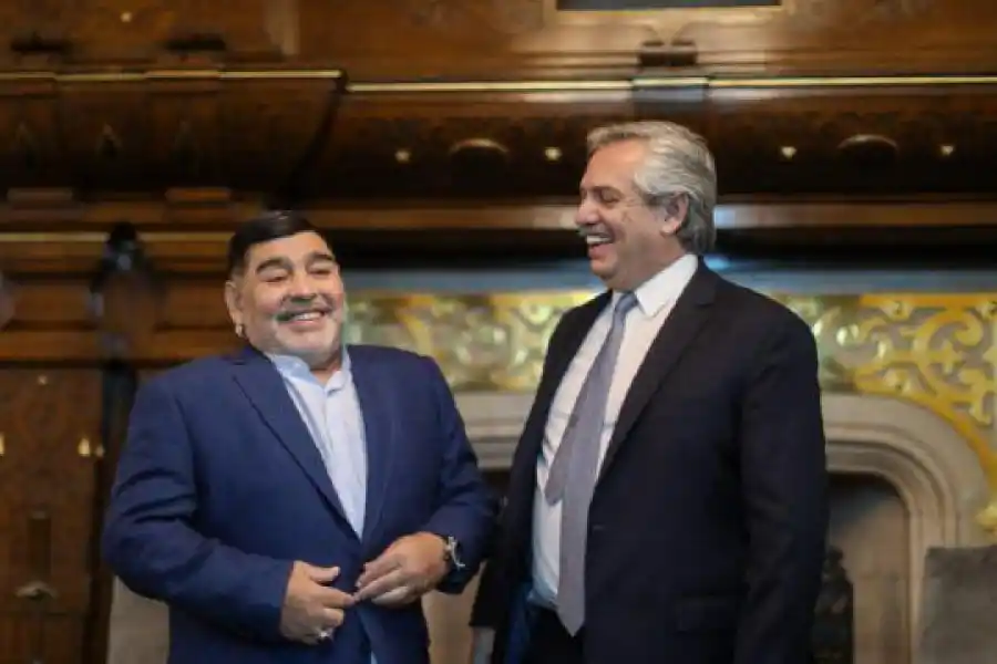 VUELTA A LA ROSADA. Tras criticar con dureza la gestión de Macri, el ex futbolista se sintió a gusto con el triunfo de Alberto.  